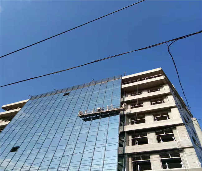 通透節(jié)能，筑就現(xiàn)代建筑之美